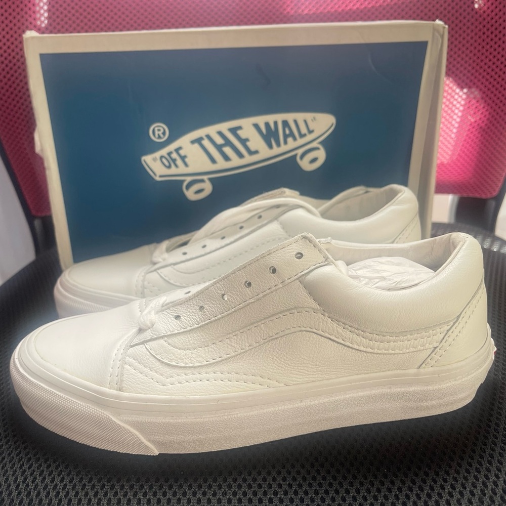 🤍 NEW w/box Vans old‎ skool og lx white leather shoes🤍